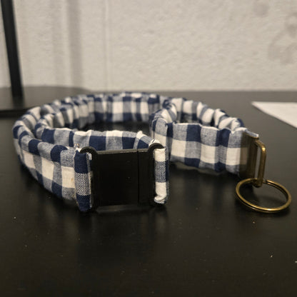 Navy/white checkered
