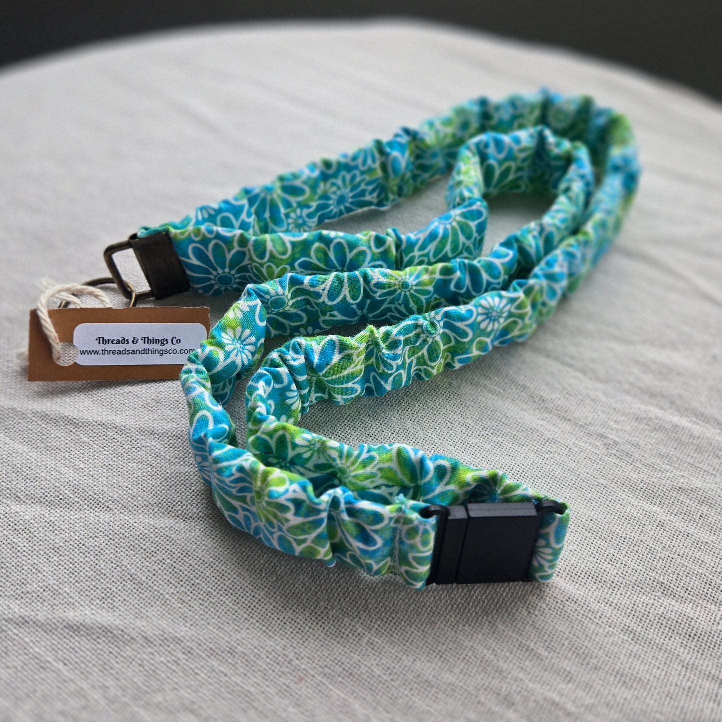 Teal Daisy